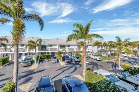 732 NE 12th Terrace Boynton Beach FL 33435