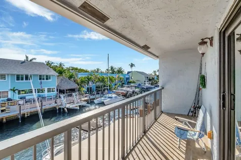 732 NE 12th Terrace Boynton Beach FL 33435