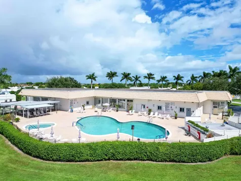2003 SW 17th Street Boynton Beach FL 33426