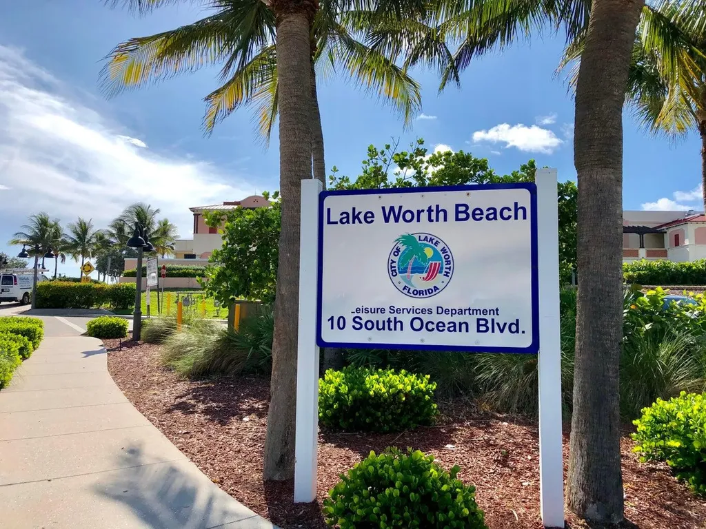 4000 S Ocean Boulevard South Palm Beach FL 33480