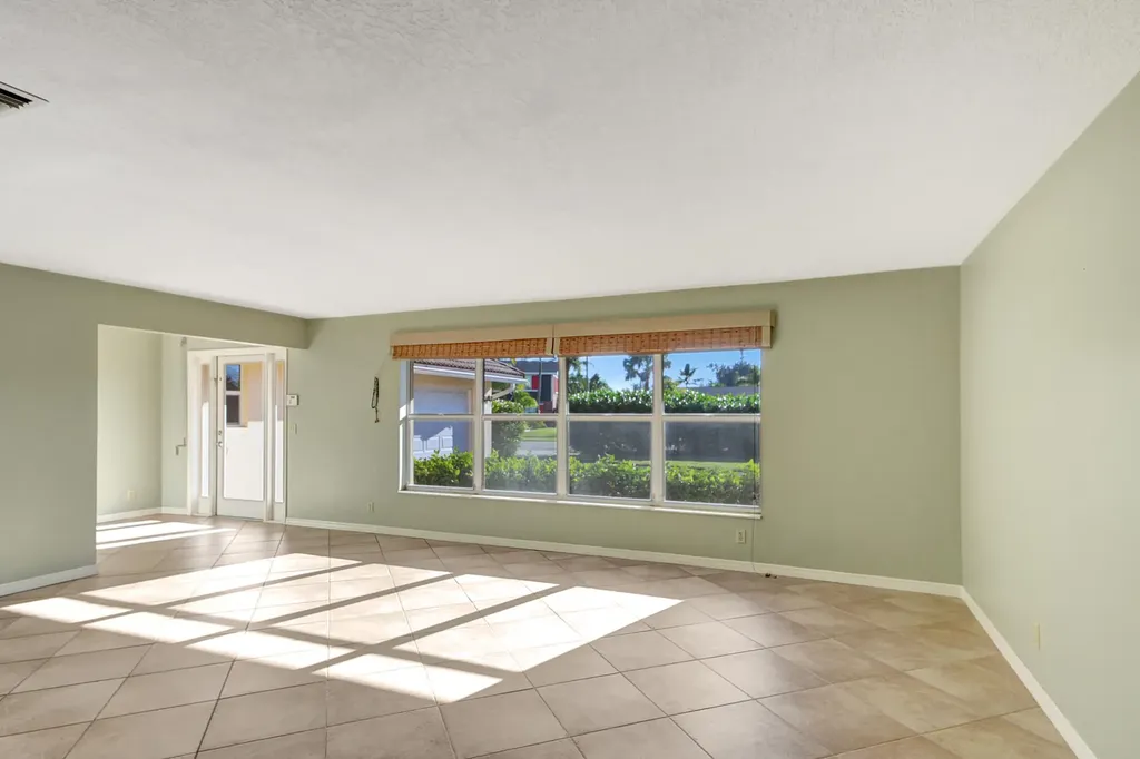 1753 W Terrace Drive Lake Worth Beach FL 33460