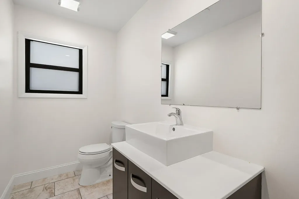 112 SE 10th Street Delray Beach FL 33483