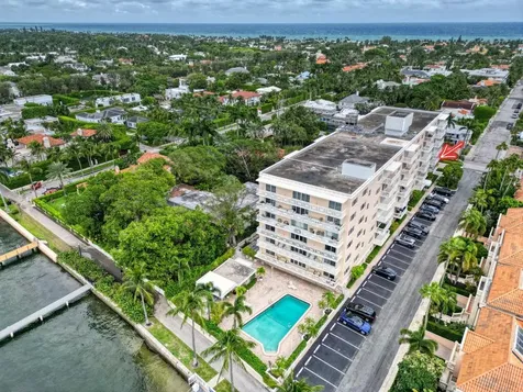 250 N Bradley Place Palm Beach FL 33480