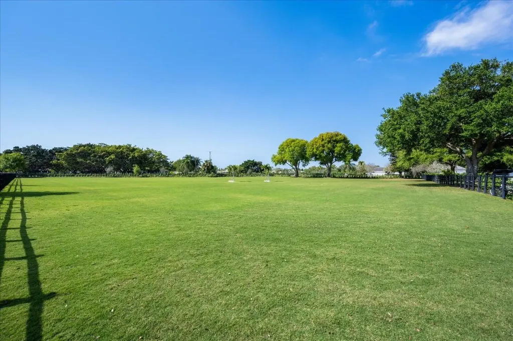 2040 Galloway Trail Wellington FL 33414