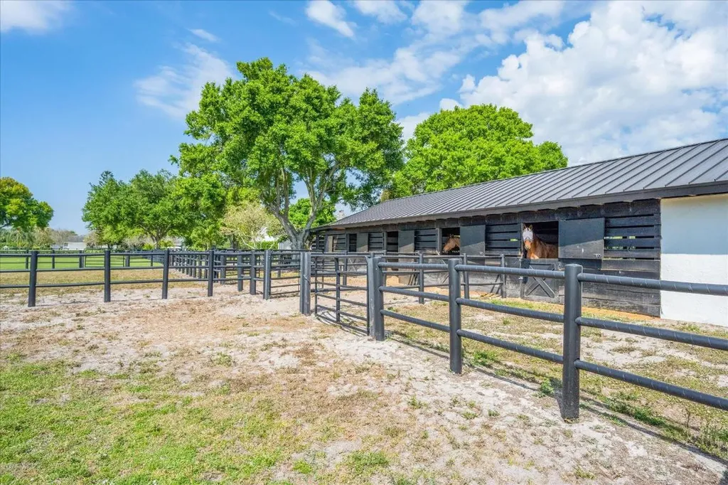 2040 Galloway Trail Wellington FL 33414
