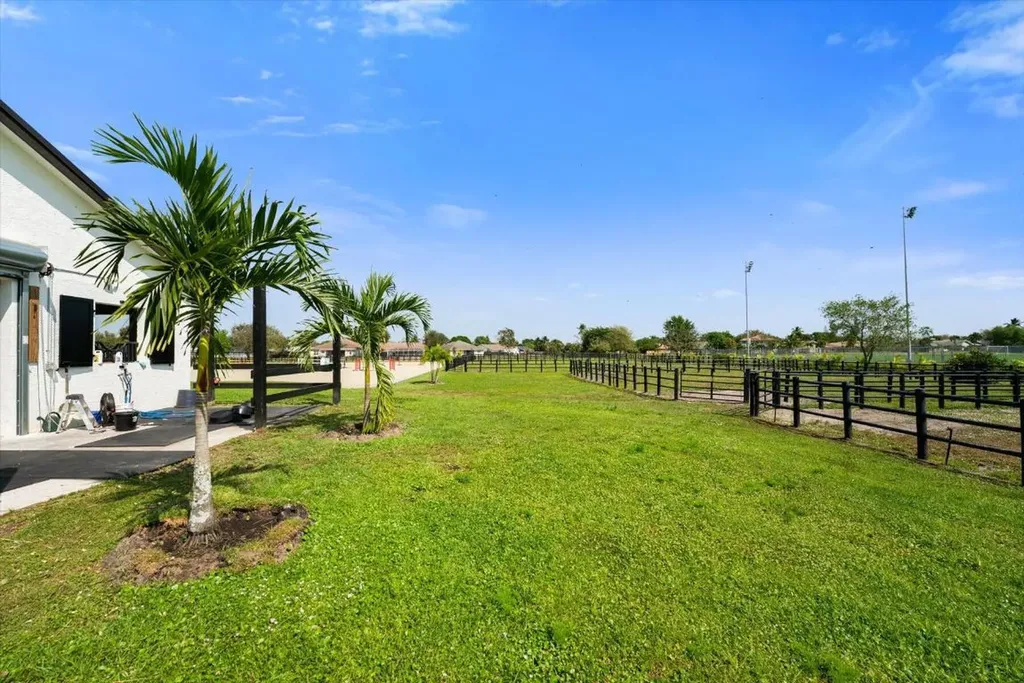 2040 Galloway Trail Wellington FL 33414