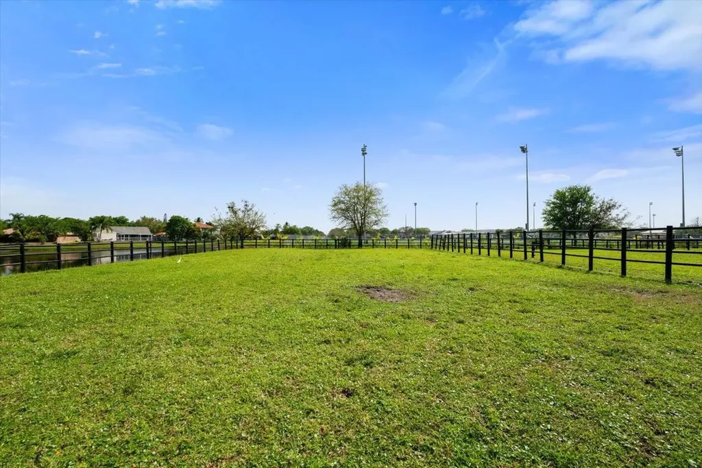 2040 Galloway Trail Wellington FL 33414