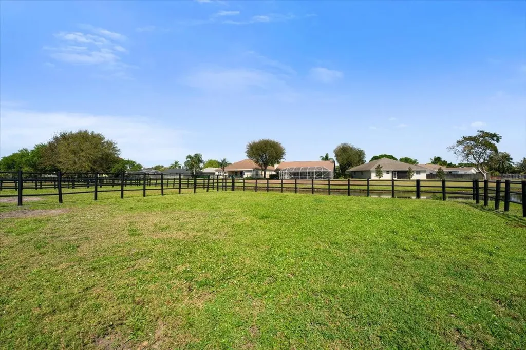 2040 Galloway Trail Wellington FL 33414