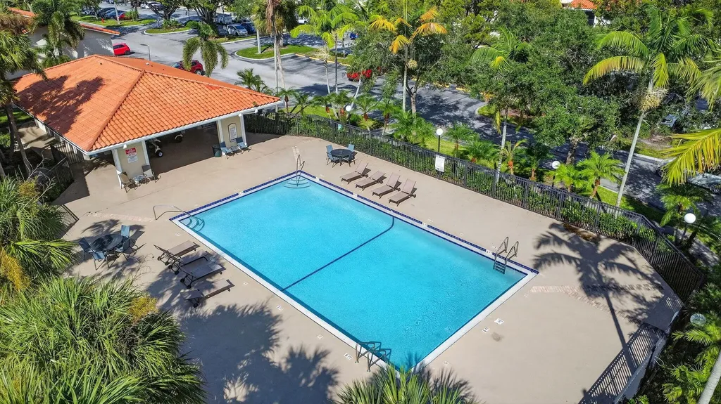 1601 Windorah Way West Palm Beach FL 33411