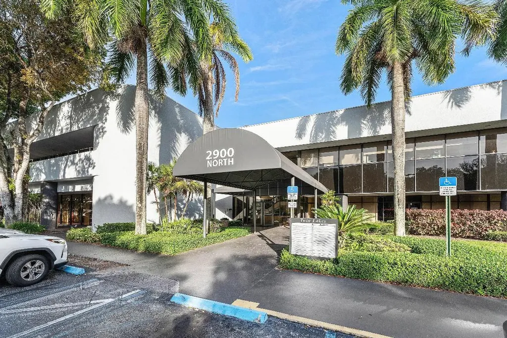 2900 N Military Trail Boca Raton FL 33431