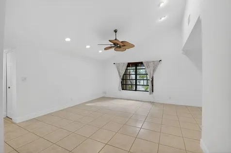 18051 104th Terrace S Boca Raton FL 33498