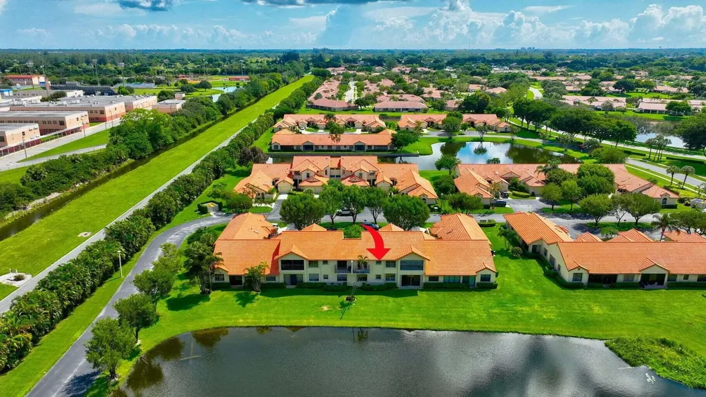 8300 Waterline Drive Boynton Beach FL 33472
