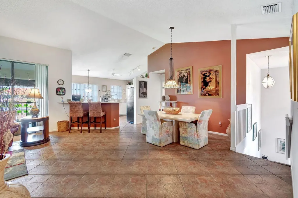 8300 Waterline Drive Boynton Beach FL 33472