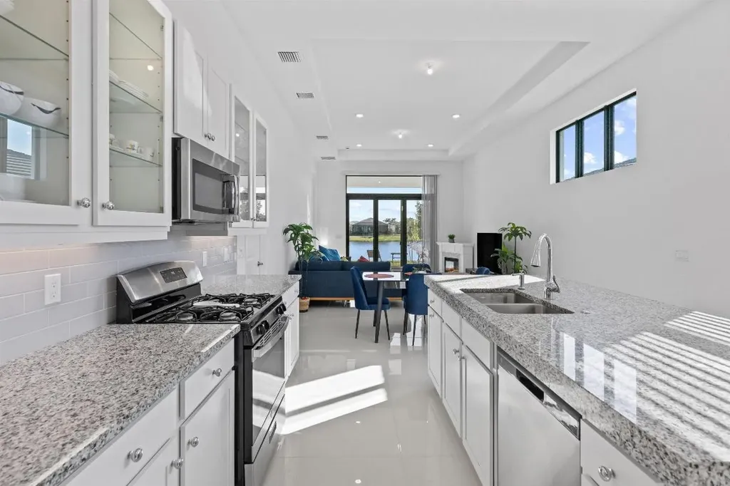4823 Saint Armands Way Westlake FL 33470