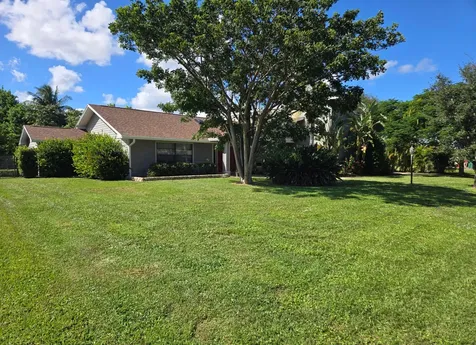 2850 SE Calvin Street Port St Lucie FL 34952