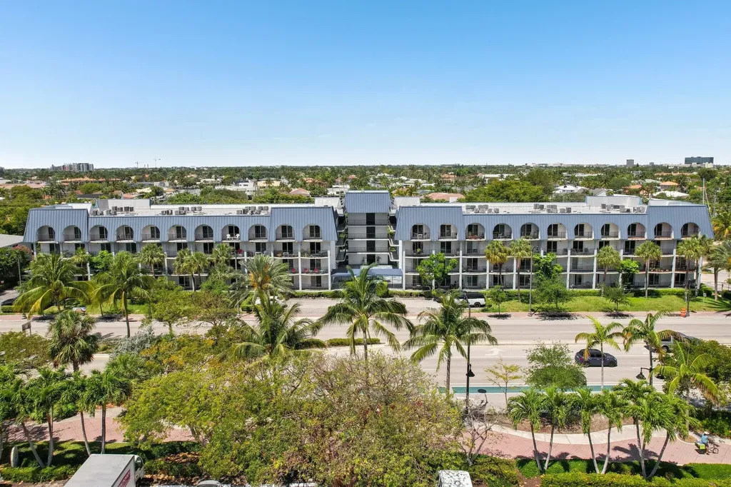 3909 N Ocean Boulevard Fort Lauderdale FL 33308