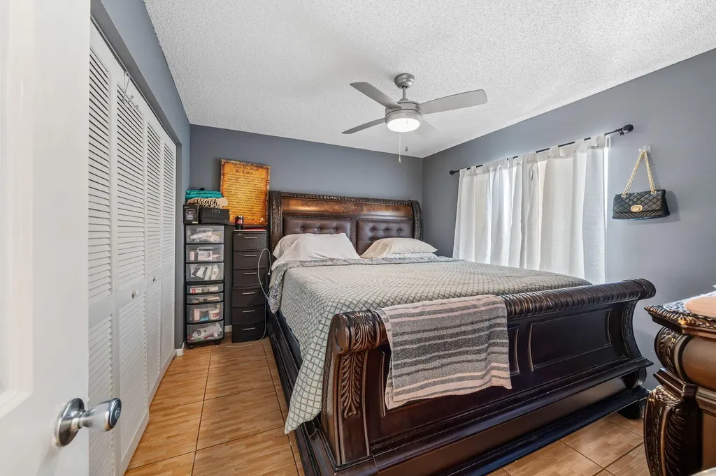 6892 Perdido Bay Terrace Lake Worth FL 33463