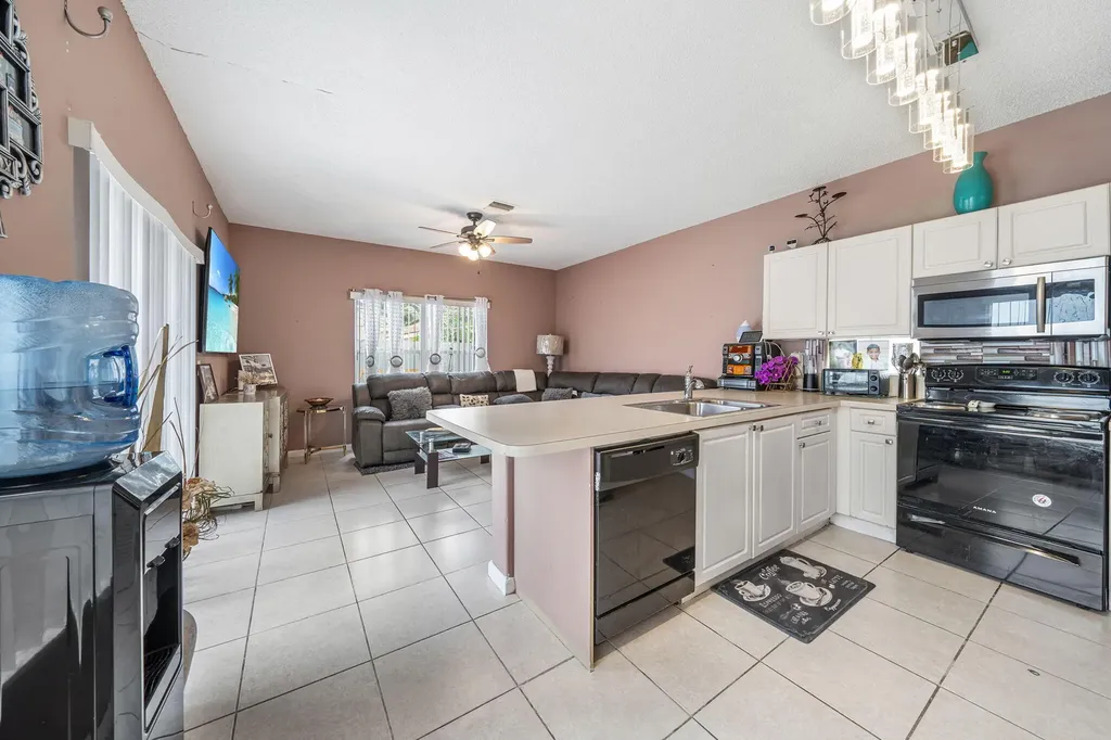 6892 Perdido Bay Terrace Lake Worth FL 33463