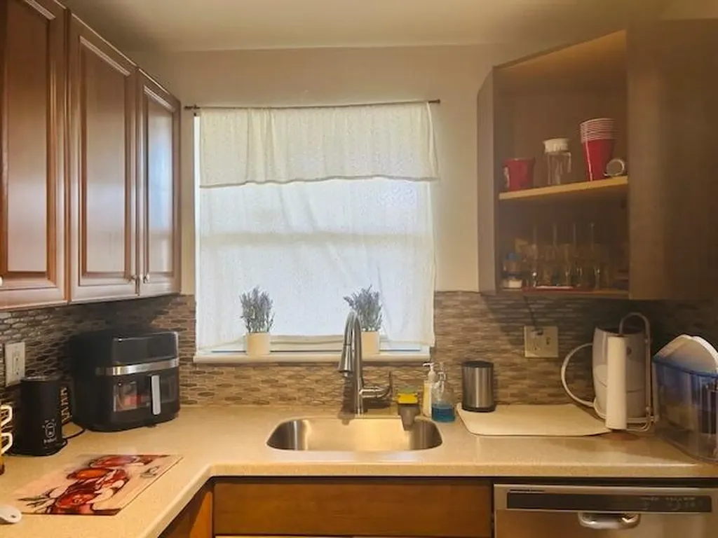 8000 Sunrise Lakes Drive N Sunrise FL 33322