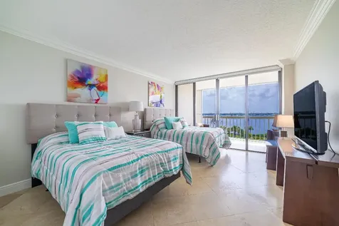 3250 S Ocean Boulevard Palm Beach FL 33480