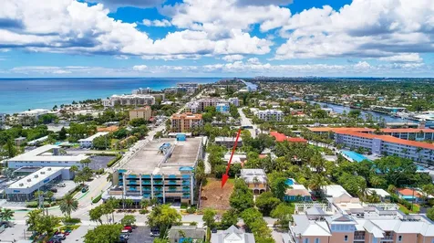 1956 NE 2nd Street Deerfield Beach FL 33441