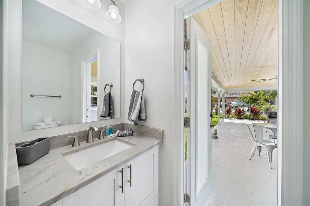 1342 Essex Drive Wellington FL 33414