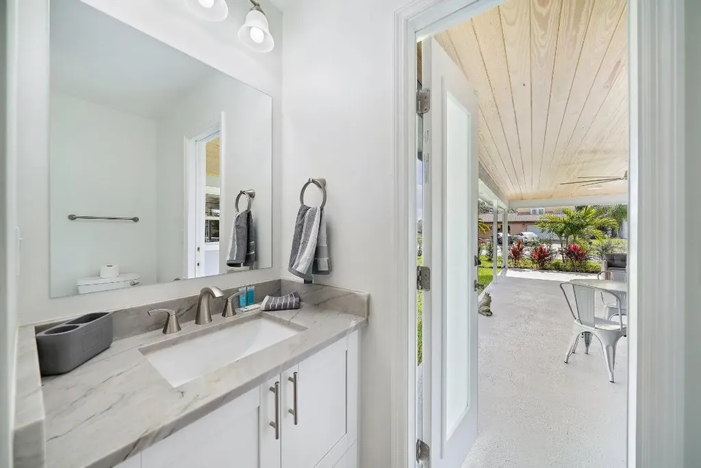 1342 Essex Drive Wellington FL 33414