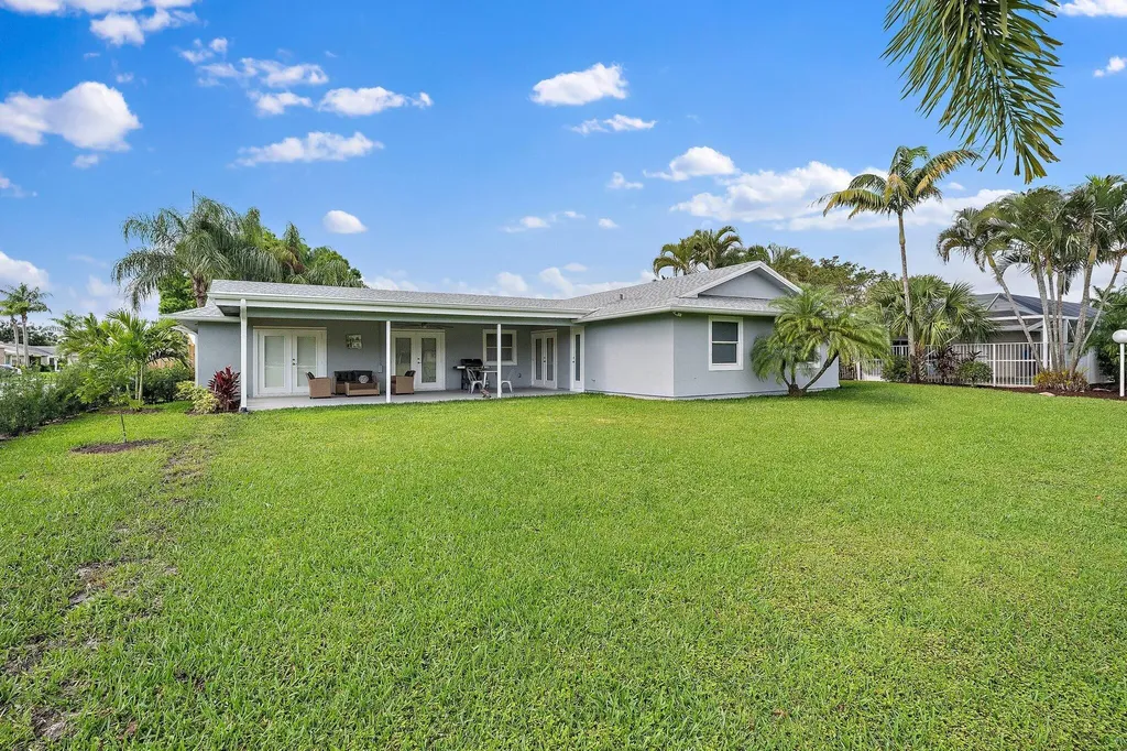 1342 Essex Drive Wellington FL 33414