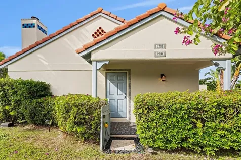 2211 Las Casitas Drive Wellington FL 33414