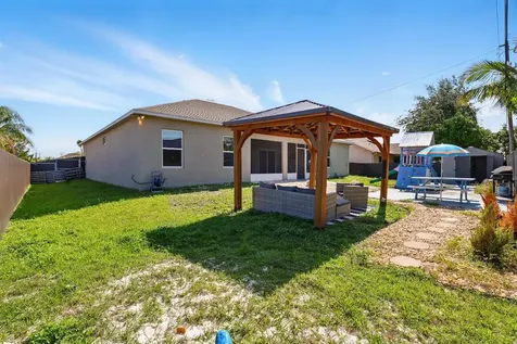1041 SW Dartmouth Avenue Port St Lucie FL 34953