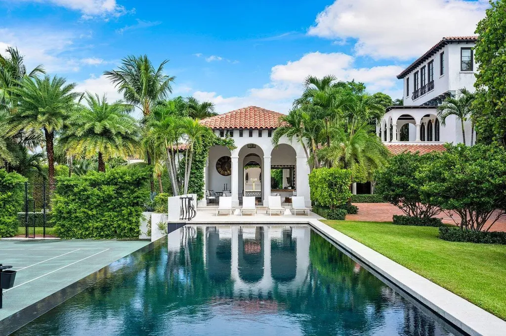 12 Lagomar Road Palm Beach FL 33480