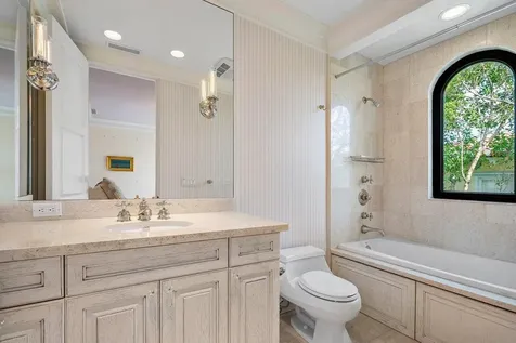 12 Lagomar Road Palm Beach FL 33480