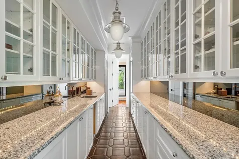 12 Lagomar Road Palm Beach FL 33480
