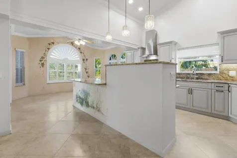 233 NE Sagamore Terrace Port St Lucie FL 34983