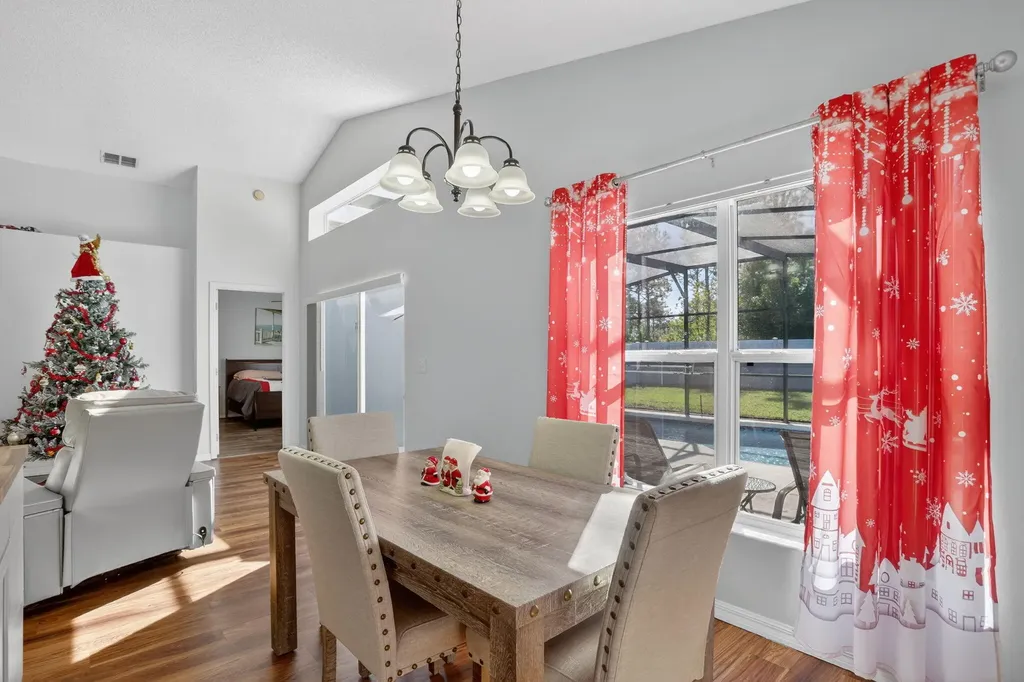 844 Casterton Circle Davenport FL 33897