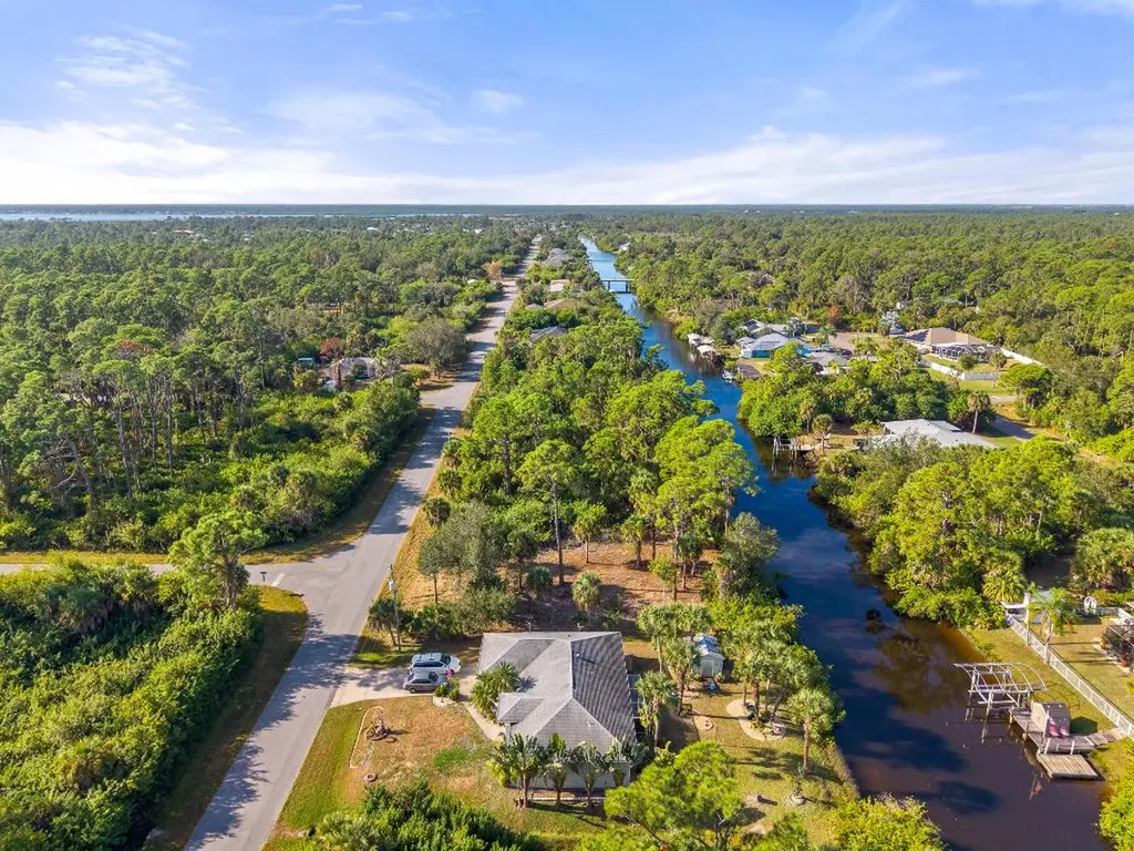 409 Cheshire Street Port Charlotte FL 33953