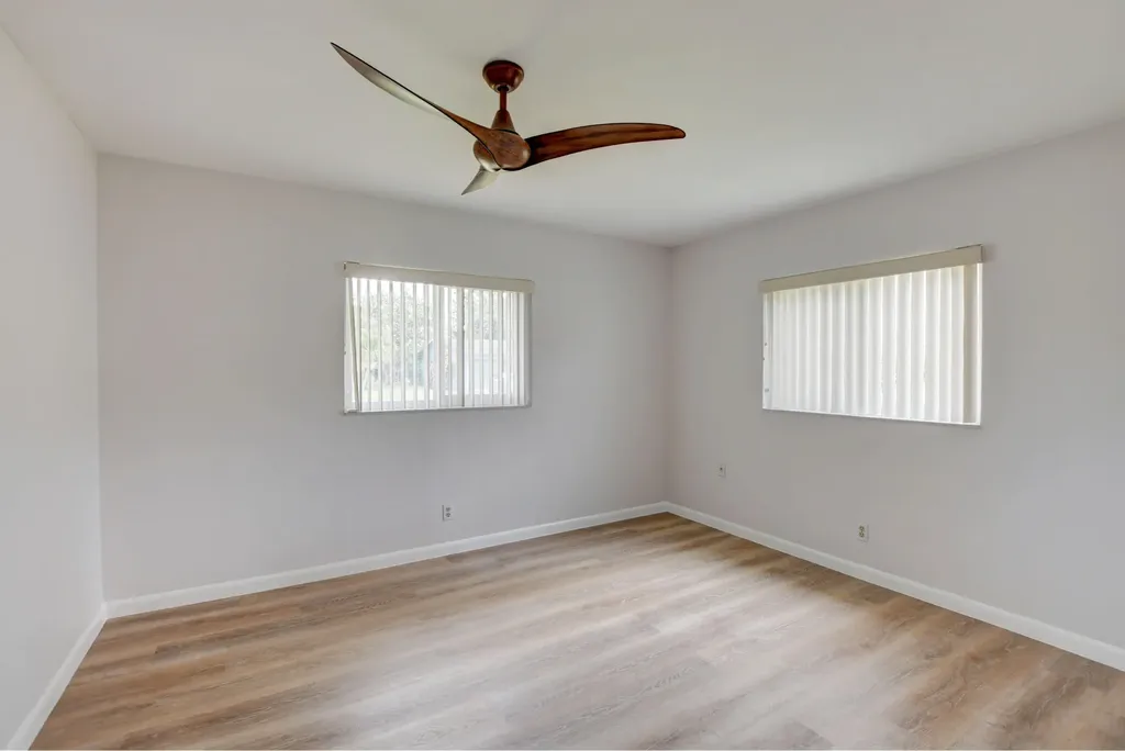 6347 Country Wood Way Delray Beach FL 33484