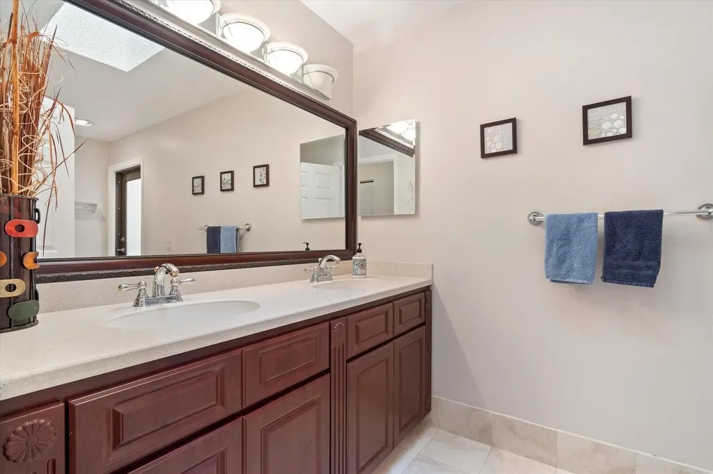 11241 Island Lakes Lane Boca Raton FL 33498