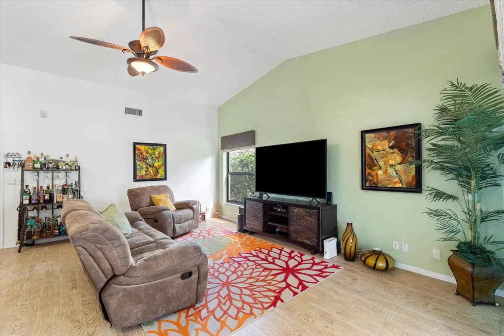 11241 Island Lakes Lane Boca Raton FL 33498