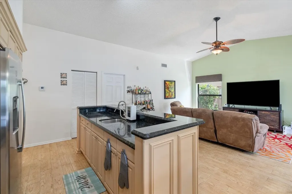 11241 Island Lakes Lane Boca Raton FL 33498