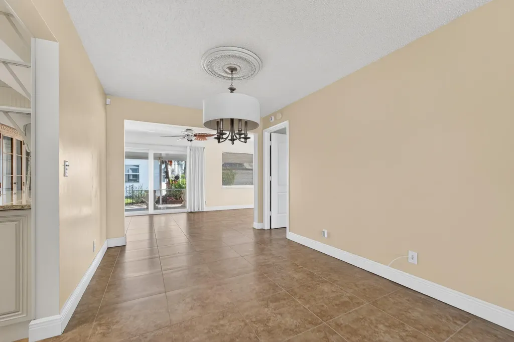 1708 SW 21st Street SW Boynton Beach FL 33426