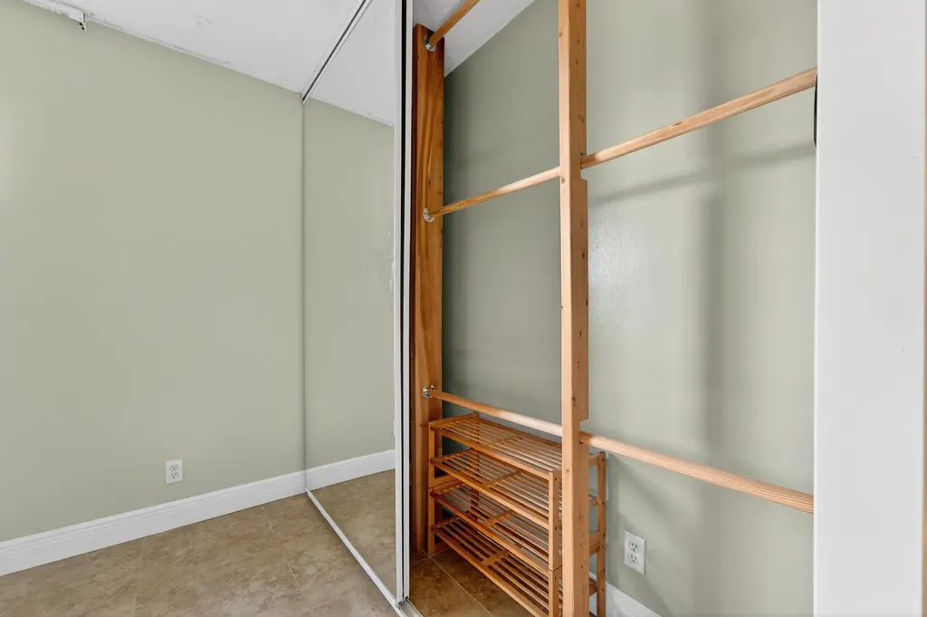1708 SW 21st Street SW Boynton Beach FL 33426