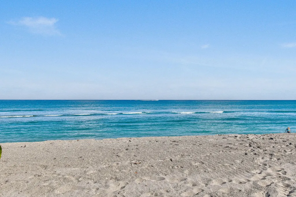 941 Ocean Drive Juno Beach FL 33408