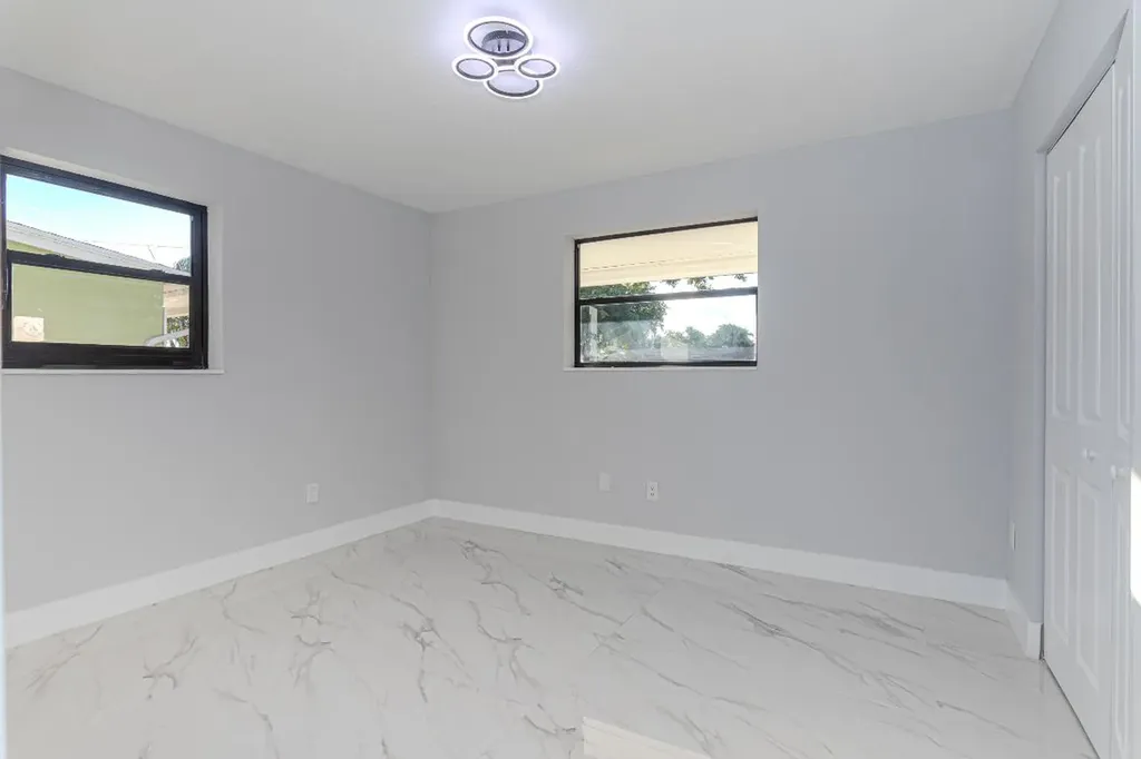 62 Andros Road Palm Springs FL 33461