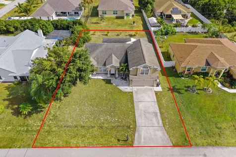 4215 SW Bachman Street Port St Lucie FL 34953