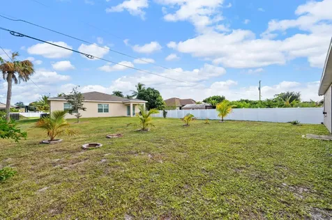 4215 SW Bachman Street Port St Lucie FL 34953