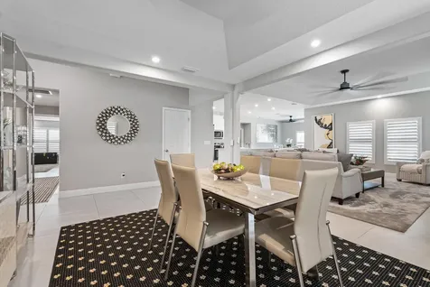 6 52nd Square Vero Beach FL 32968