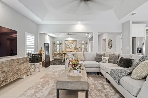 6 52nd Square Vero Beach FL 32968