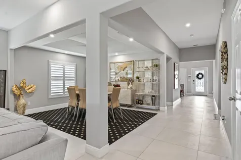 6 52nd Square Vero Beach FL 32968