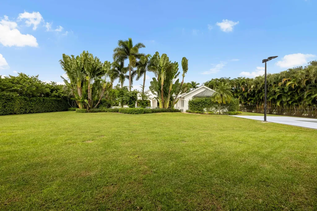 5604 War Admiral Road Palm Beach Gardens FL 33418